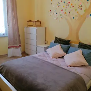 Apartment La Volpe Gialla, Savona